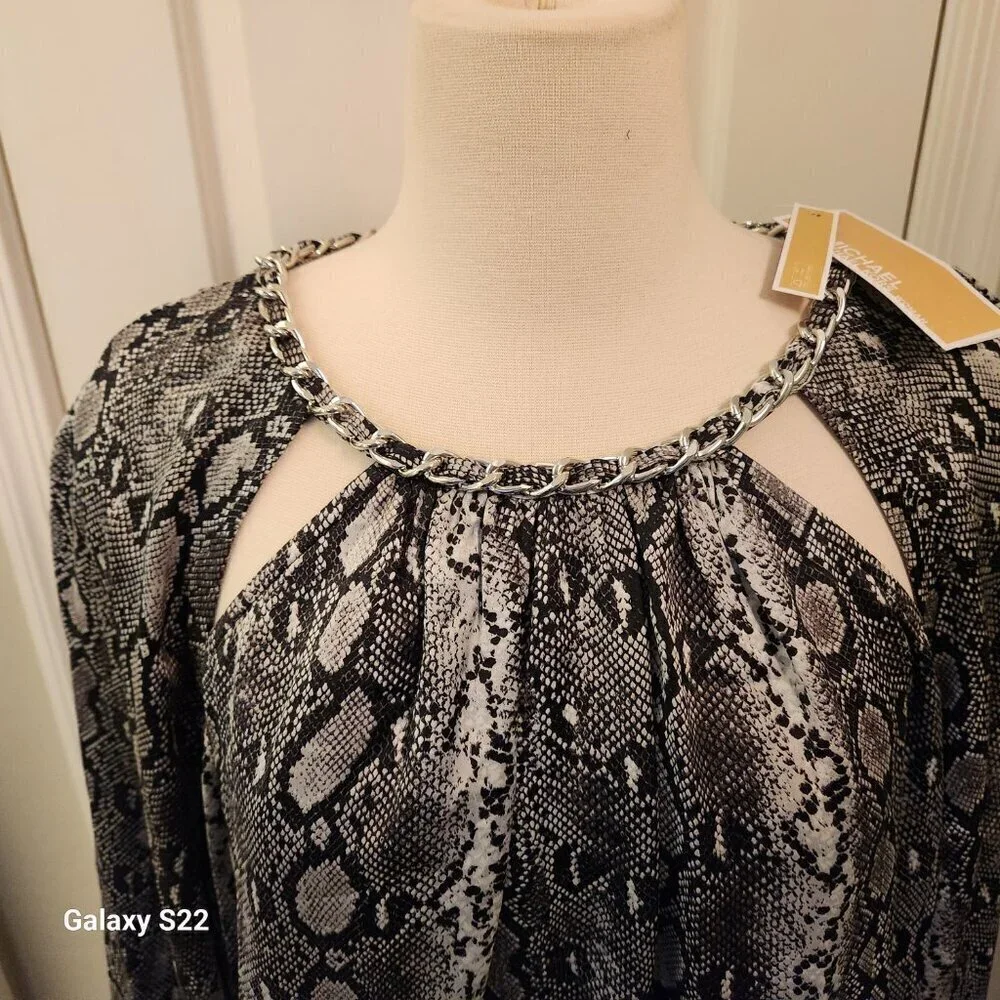 Michael Kors Print/Silver chain detailed dress. NWT. Size 3 X